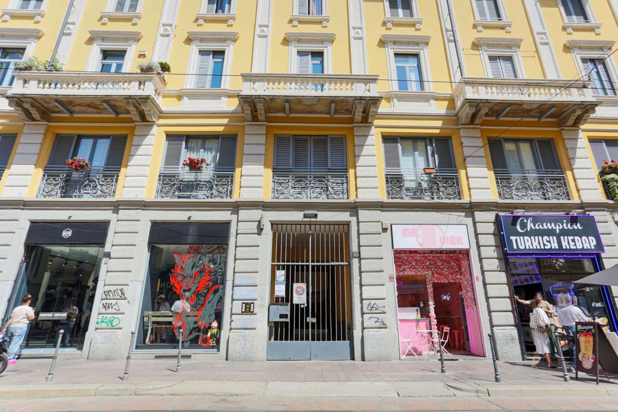 The Rent - Near Navigli *